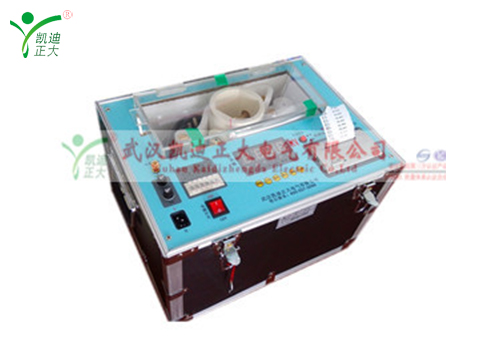 KDJJC絕緣油介電強度測試儀測試電力油設備油樣時？